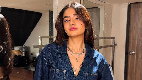 Anushka Sen Partners With Zeenat Aman