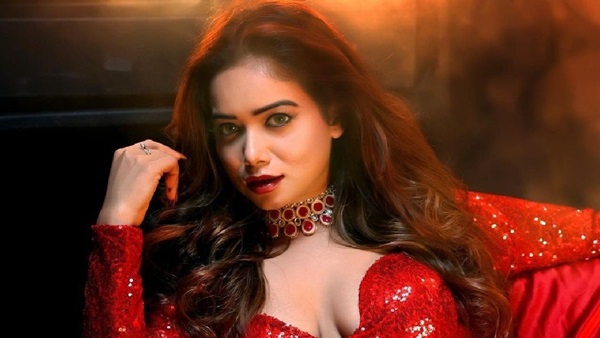 Manisha Rani Shows Commitment Despite Illness