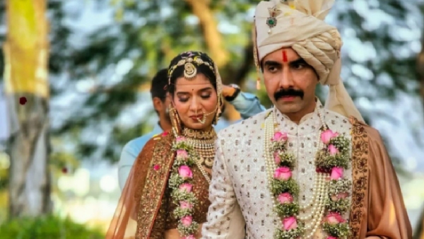 TVF Aspirants Naveen Kasturia Ties Knot With GF Shubhanjali
