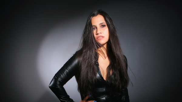 Nikhita Gandhi To Perform At AP Dhillon s Mumbai Concert