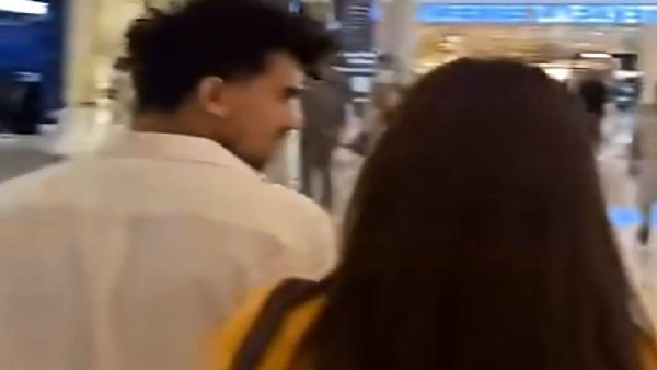 Vishal Pandey Sana Makbul Seen Together At Airport In Viral Vishal Pandey Sana Makbul Seen Together At Airport In Viral