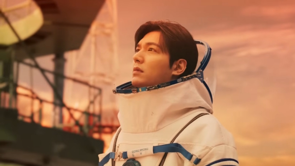 When The Stars Gossip Netflix K-Drama Set In Space