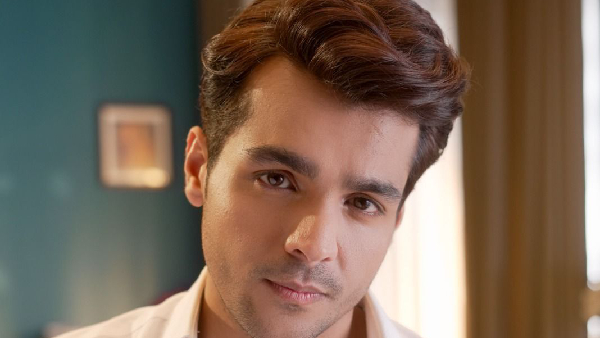 Influencer Ashish Chanchlani Makes Directorial Debut Influencer Ashish Chanchlani Makes Directorial Debut