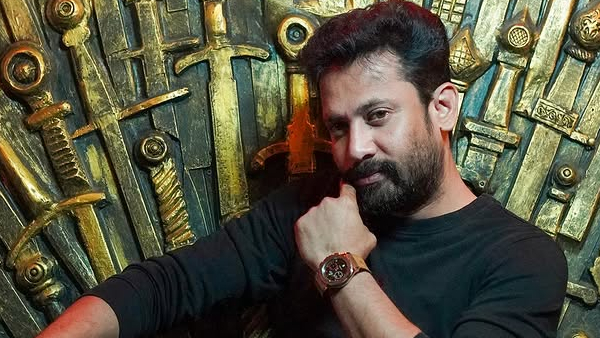 Bigg Boss Tamil 8 Deepak Dinkar s Fees Per Episode