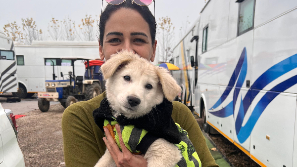 Mona Singh And Team Of Kohrra Season 2 Have A Little Puppy