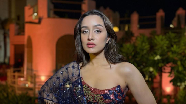 Shraddha Kapoor Reveals How She Interacts With Fans