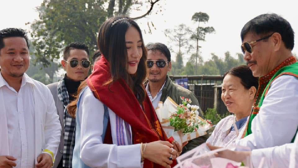 Chum Darang Gets A Grand Welcome As She Returns Home