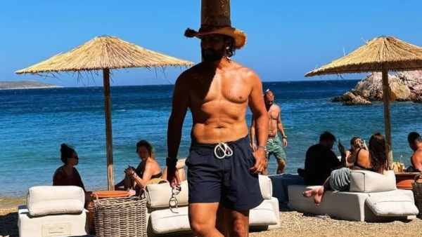 Saif Ali Khan Early Life Career Net Worth