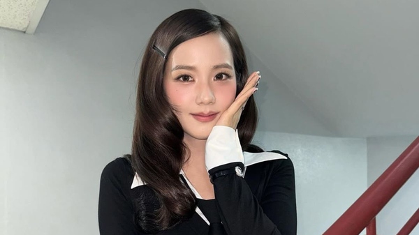 Newtopia Star Jisoo Debuts On Billboard Hot 100 Chart