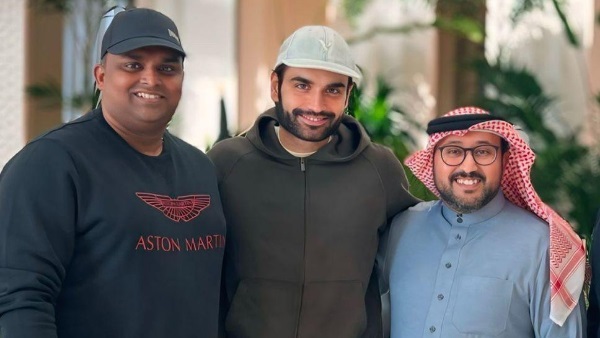 Bigg Boss 18 Vivian Dsena Gets Special Welcome From Bahrain