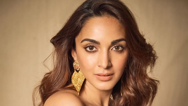 Kiara Advani Exits Don 3 After Pregnancy Announcement Kiara Advani Exits Don 3 After Pregnancy Announcement