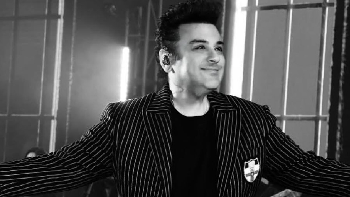 Adnan Sami Criticises Pak Minister For THIS Reason