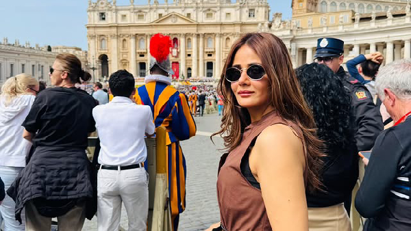 Pope Francis Death Parul Yadav Mourns Late Pontiff s Death
