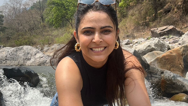 Bollywood Actress Madhurima Tuli Takes A Short Break Bollywood Actress Madhurima Tuli Takes A Short Break