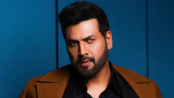 Rumi Khan Plays King Jaichand Rumi Khan Plays King Jaichand