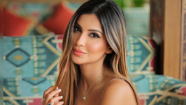 Sana Sultan Shoots Non-Stop For 48 Hours