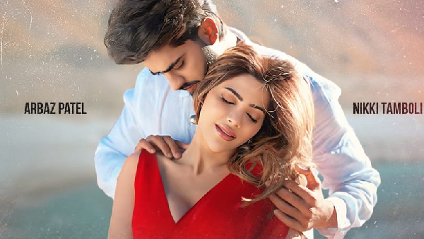 Tulsi Kumar Collaborates with Manan Bhardwaj on New Single Tulsi Kumar Collaborates with Manan Bhardwaj on New Single