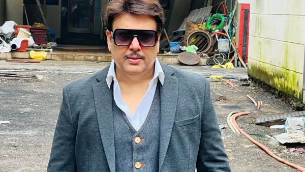 Govinda Viral In Flight Video With Young Girl