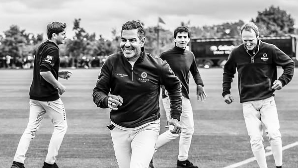 Sunjay Kapur s Friend Pens An Emotional Note