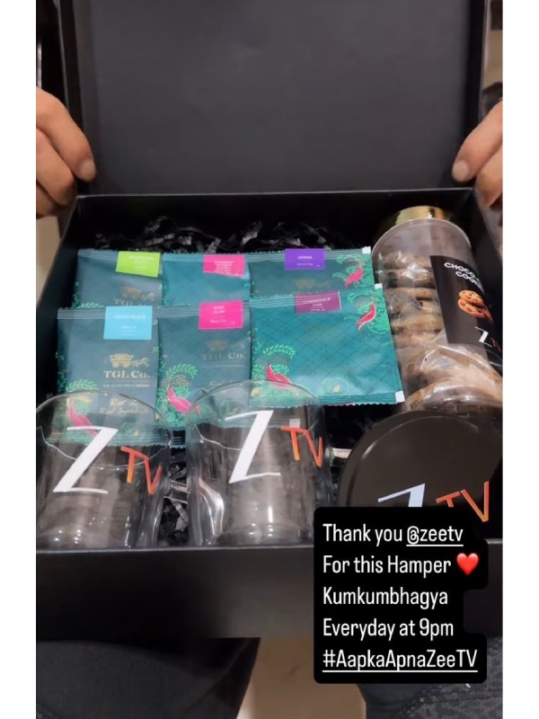 Fresh Look Rooted Narratives Warm Gestures