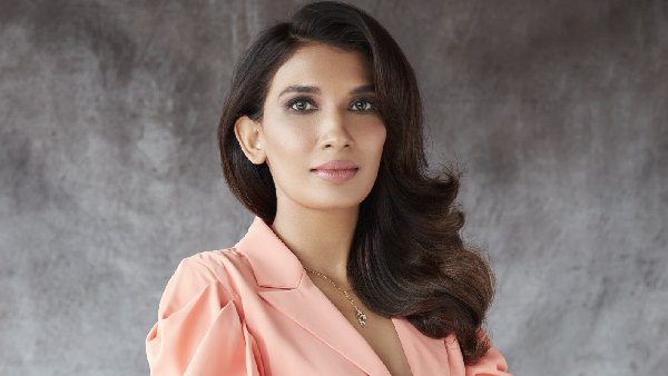 Aankhon Ki Gustaakhiyan Producer amp amp Writer Mansi Bagla