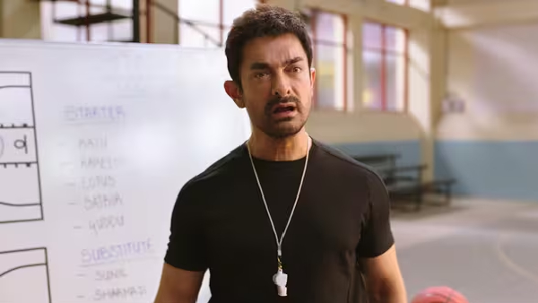 Sitaare Zameen Par Box Office Collection Day 12