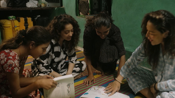 Chhoriyan Chali Gaon Anita Hassanandani Krishna Shroff Chhoriyan Chali Gaon Anita Hassanandani Krishna Shroff