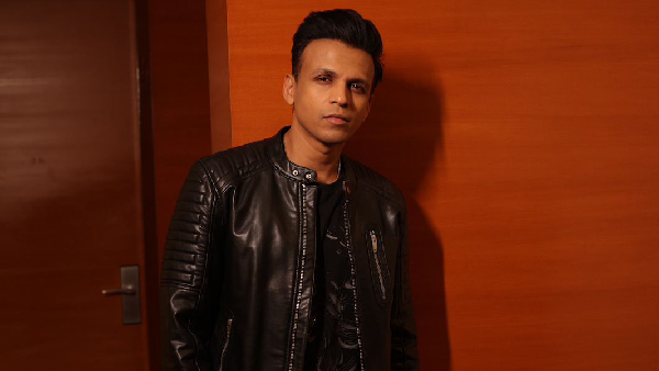 Singer Abhijeet Sawant s Song Tuzhi Chal Turu Turu