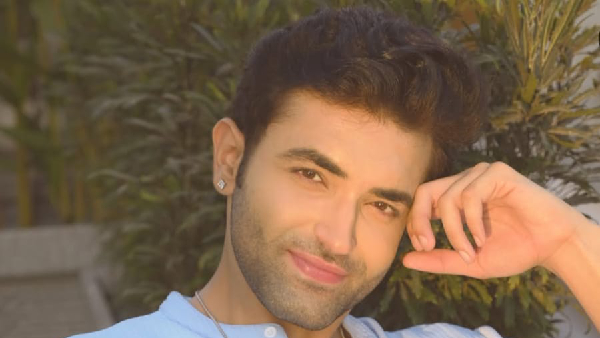 Prathaon Ki Odhe Chunri Beendani Actor Akash Jagga