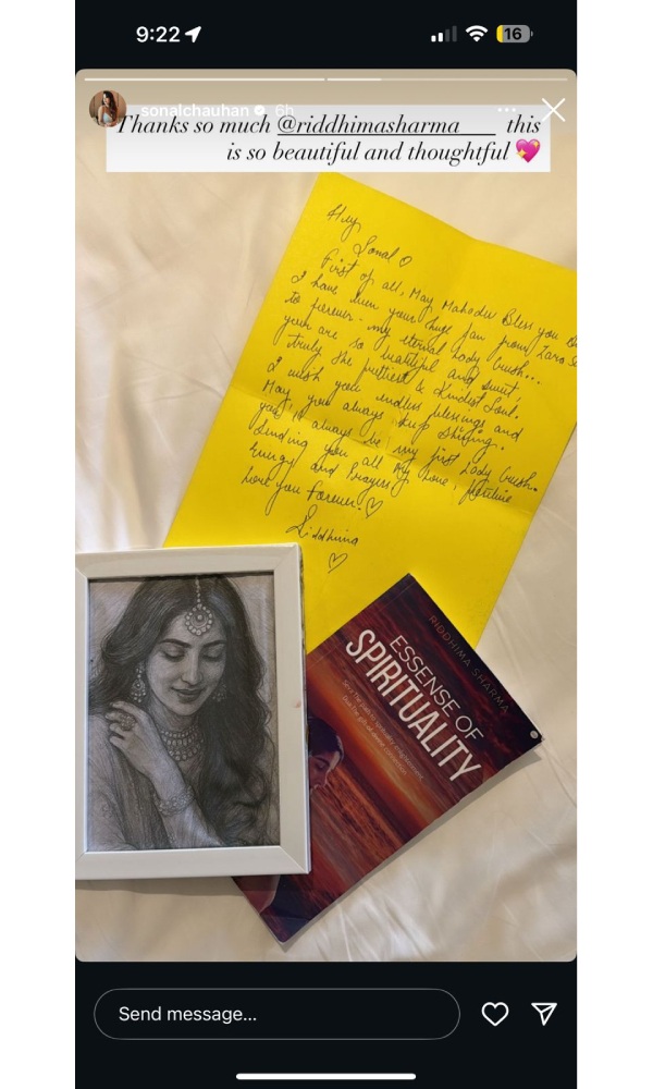 Sonal Chauhan Meets a Die-Hard Fan While Shooting Shera