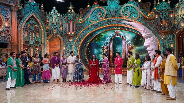 Dhamaal With Pati Patni Aur Panga Radhe Maa Graces Show Dhamaal With Pati Patni Aur Panga Radhe Maa Graces Show