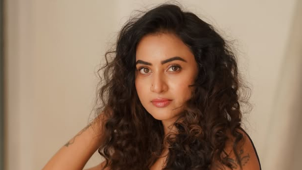 Bigg Boss Tamil 9 Who Is Janani Ashok Kumar