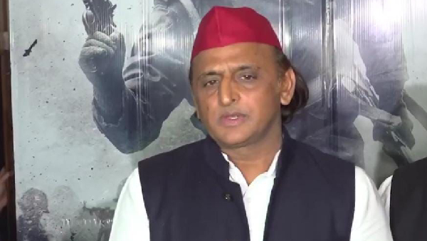 Samajwadi Party chief Akhilesh Yadav while praising Samajwadi Party chief Akhilesh Yadav while praising