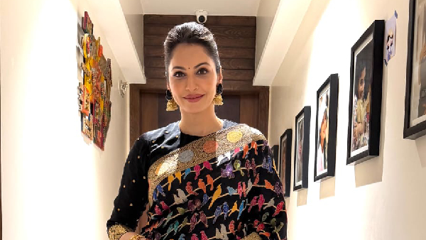 Isha Koppikar Remembers 26 11 And Pahalgam Martyrs