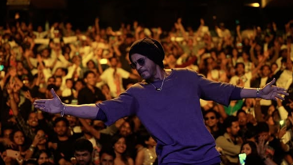 Shah Rukh Khan Turns 60 LIVE Updates