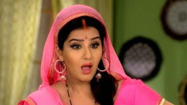 Bhabiji Ghar Par Hai 2 0 Premiere Shilpa Shinde Returns As Angoori Bhabhi Says The Real Angoori Is Back