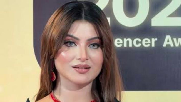 Urvashi Wins Global Trendsetter of the Year Urvashi Wins Global Trendsetter of the Year