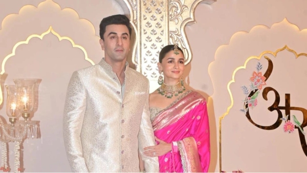 Ranbir Kapoor And Alia Bhatt Spotted At SLB s Office