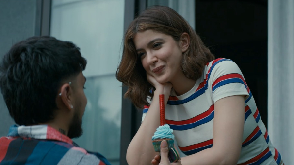 Tu Yaa Main Teaser Shanaya Kapoor Steps Into a New Space Tu Yaa Main Teaser Shanaya Kapoor Steps Into a New Space