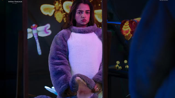 Gudgudi Ahsaas Channa Stars in Casting Director Mukes