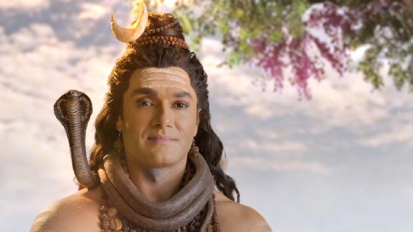 Ganesh Kartikey Avinesh Rekhi Enters Complete Silence Ganesh Kartikey Avinesh Rekhi Enters Complete Silence