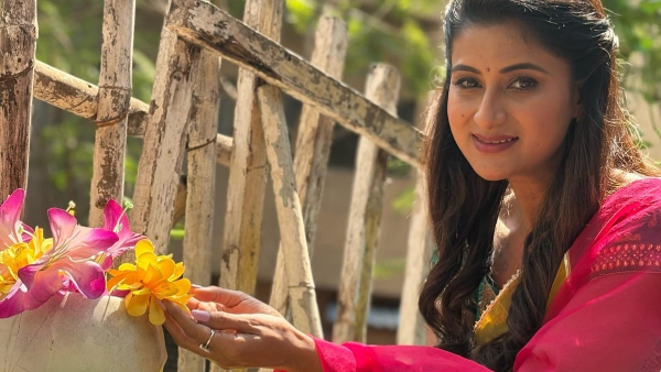 Anupamaa Actress Shiwani Chakraborty Valentine s Day Celebrations