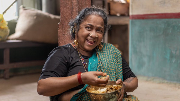 थाई किझावी बॉक्स ऑफिस वर्ल्डवाइड कलेक्शन पहले दिन, राधिका सरथकुमार स्टारर ने बेहतरीन शुरुआत की है थाई किझावी बॉक्स ऑफिस वर्ल्डवाइड कलेक्शन पहले दिन, राधिका सरथकुमार स्टारर ने बेहतरीन शुरुआत की है