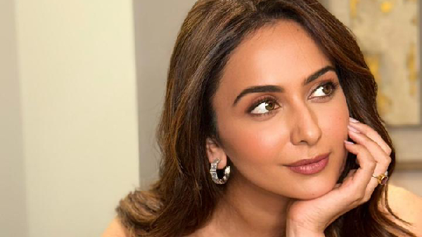 Rakul s Performer Of The Year Win Sparks Debate