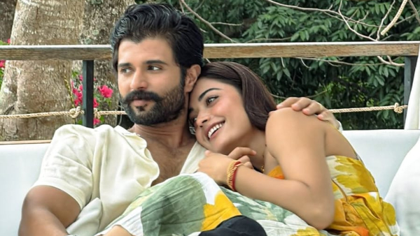 Vijay Devarakonda Rashmika Mandanna Ditch Honeymoon For Buddymoon Read DEETS