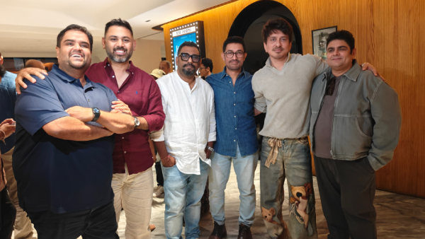 Aamir Khan Gets Emotional After Watching Dhabhkaaro