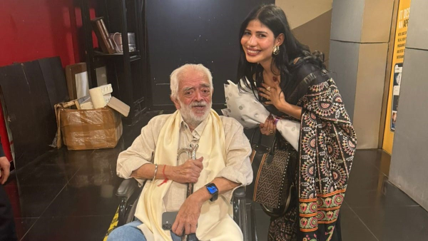 Actress Himanshi Singh