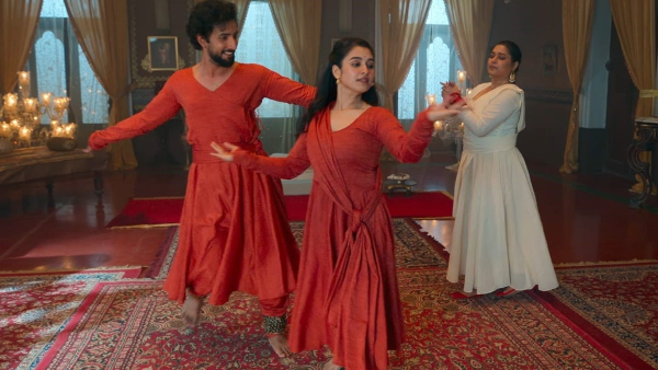 Phool Pishi O Edward Movie Moner Chabi Re Song