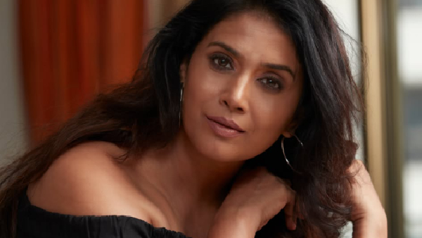 Sonali Kulkarni Launches Half Ticket Full Nagrik Sonali Kulkarni Launches Half Ticket Full Nagrik