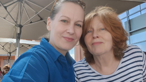 Suzanne Bernert Gets Candid Ahead Of Mother s Day